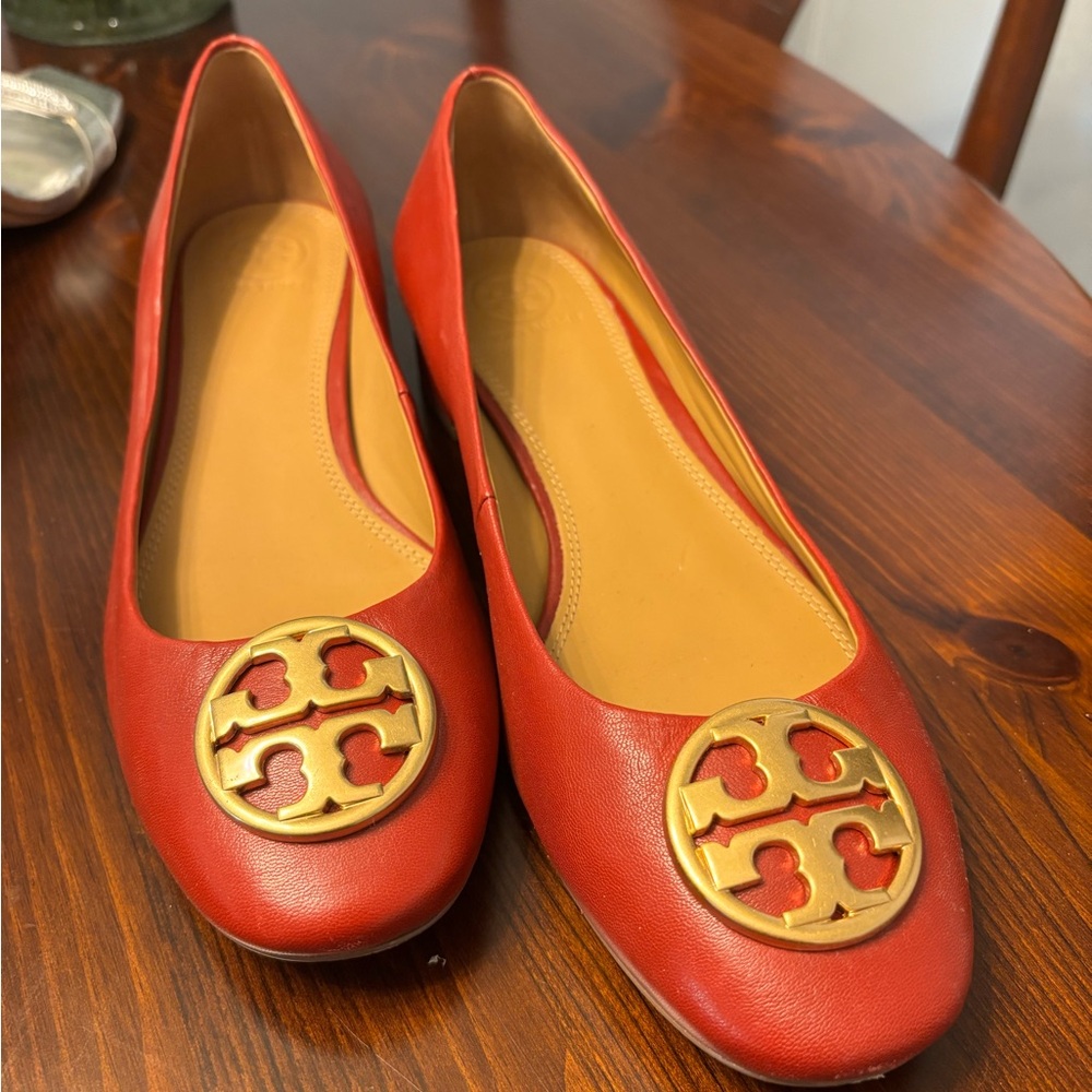 Tory Burch Red Chelsea Ballet Heel with Gold Emblem SIZE 9.5